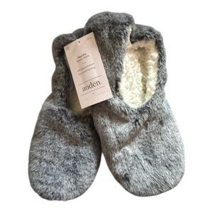 Women's Plush Faux Fur Cozy Slipper Socks with Slip Resistant Soles